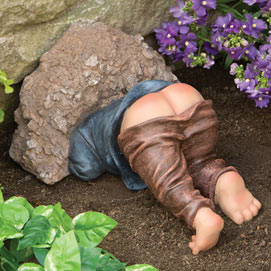 Little Digger Garden Statue