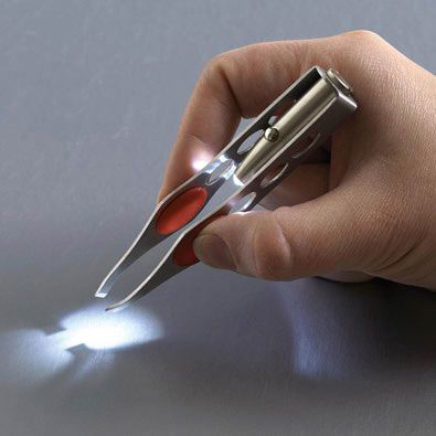 Expertweeze LED Lighted Slant Tweezer – Lisa Burson Skincare