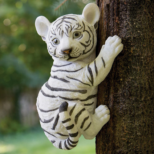 Tiger Cub Up A Tree Hugger