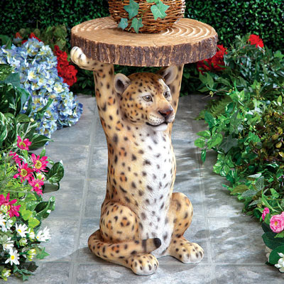 Wild Leopard Table