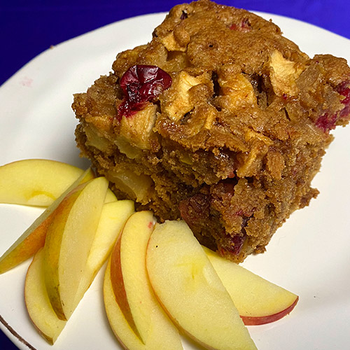 Baker's Delight<sup>™</sup> Apple and Cranberry Cake