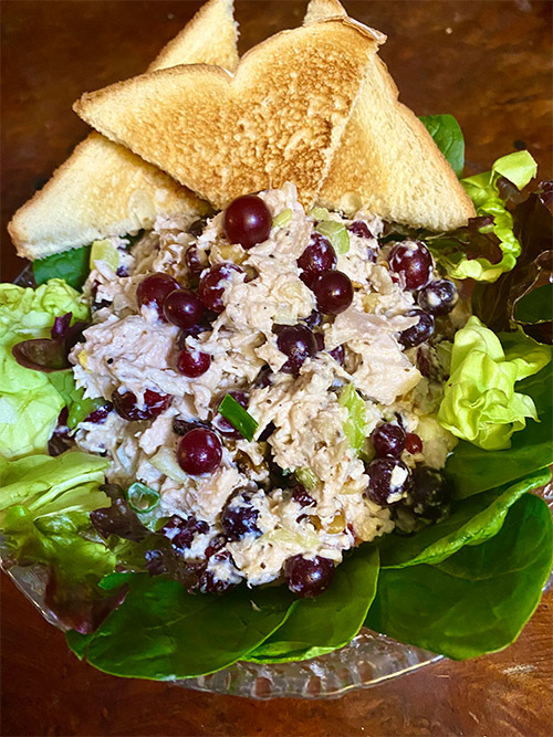 Razzmatazz<sup>®</sup> Grape Roasted Chicken Salad