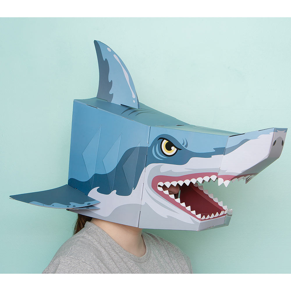klart Bliv sur Bygge videre på 3D Shark Mask | Spilsbury