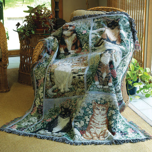Garden Cats Tapestry Throw Blanket