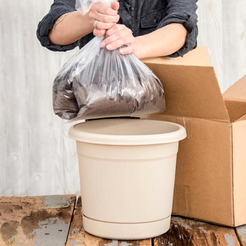 Patio Pot Complete with Soil Just Add Plants and Water